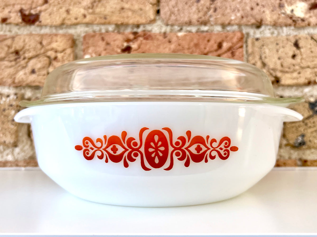 Agee Pyrex newest orange Floral Banner round casserole