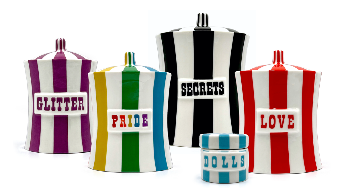 Jonathan Adler (USA)