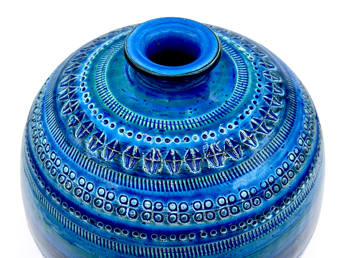 Bitossi (Italy) 'Rimini Blu' 9" Ball Vase