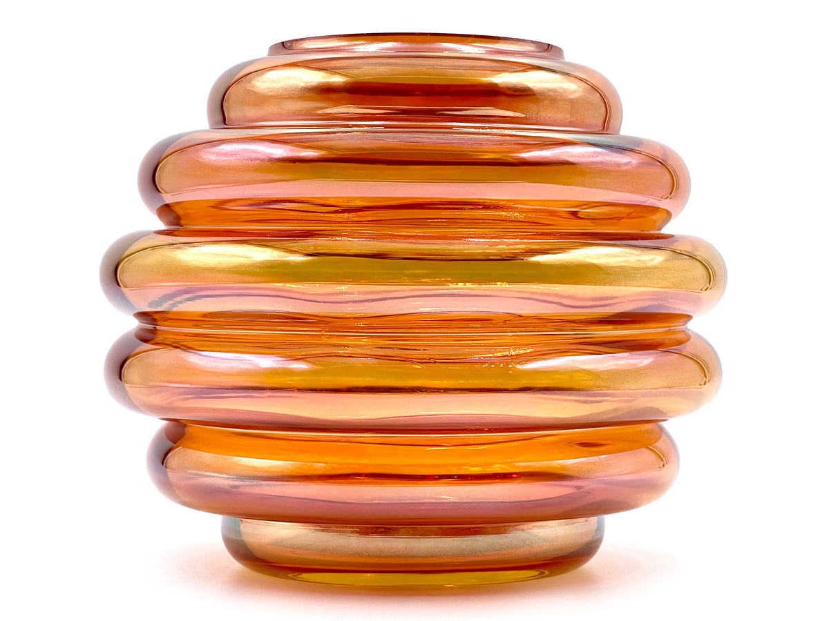 Jarrón esférico de 15 cm "Melon Rib" de Crown Crystal Glass (Australia), color caléndula