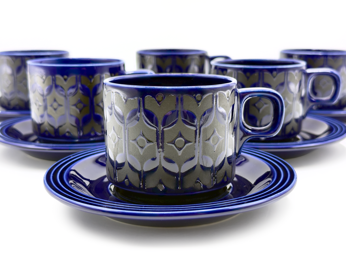 Cerámica Hornsea (Inglaterra) 'Heirloom' en marrón otoñal, taza y platillo [Se venden por separado]