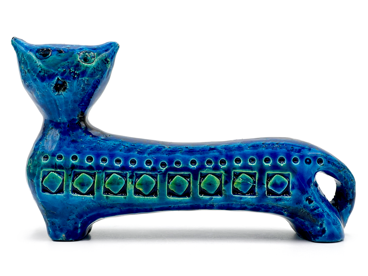 Bitossi (Italy) 'Rimini Blu' 7" Long Cat