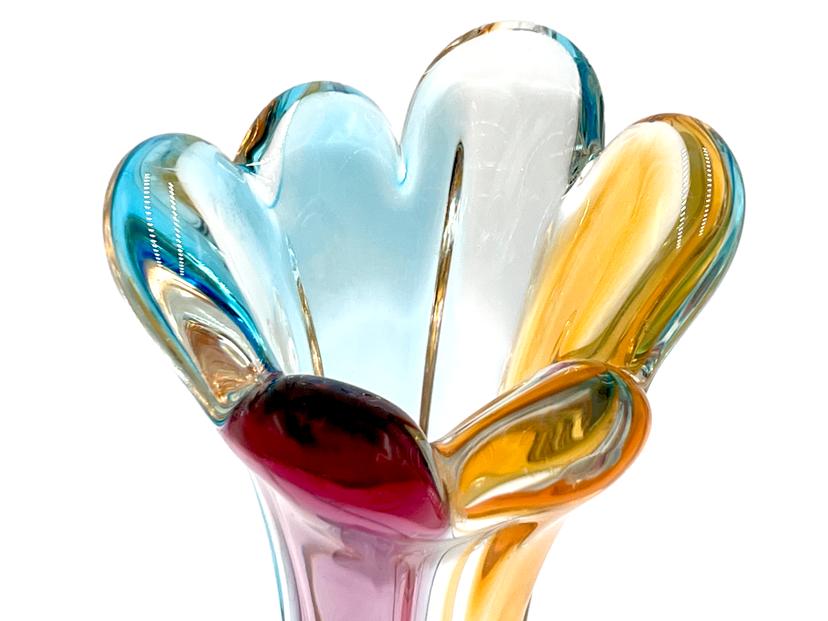Verre Sanyu (Japon) de la gamme Narumi « Fantasy » | Vase en verre d'art « Arc-en-ciel » de 29,2 cm, bleu/orange/rose