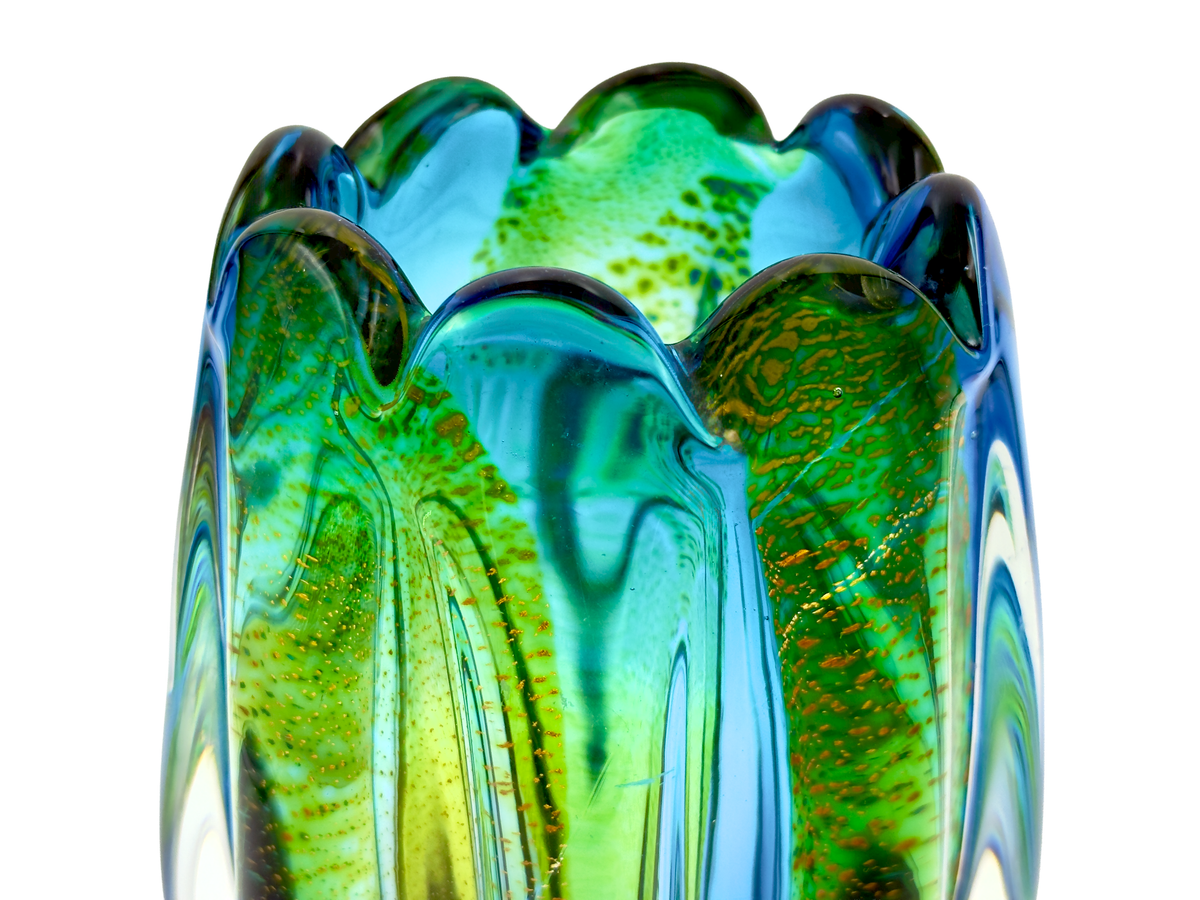 Vase en verre d'art Sanyu Glass (Japon), collection Narumi « Fantasy », 23 cm, bleu/violet avec feuilles d'or/argent n° 1 *PIÈCE RARE* 