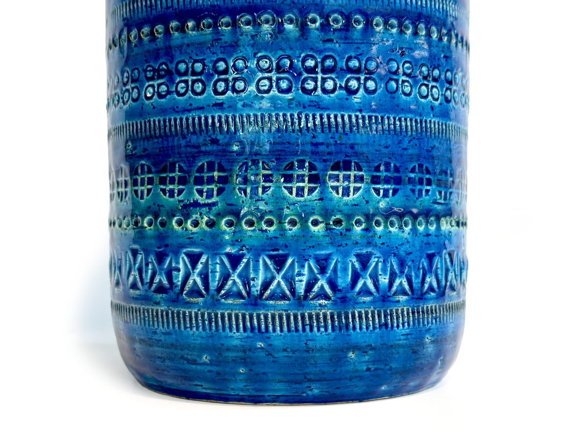 Bitossi (Italy) 'Rimini Blu' 11.5" Vase