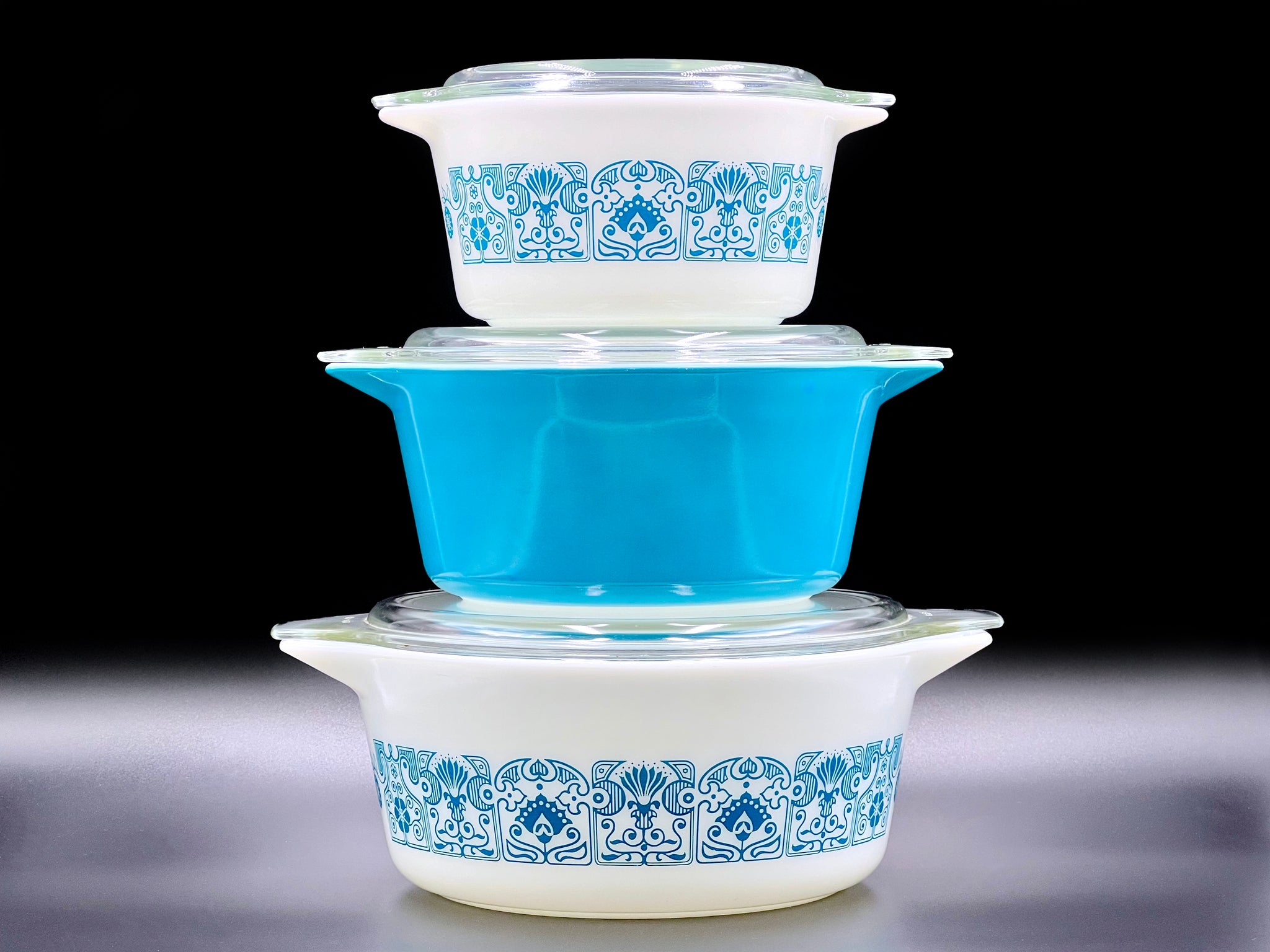 PYREX (USA) 'Horizon Blue' #480 Round Casseroles (Set x3) Models