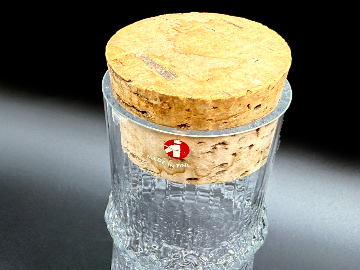 Jarra 'Niva' de Iittala (Finlandia), con tapa
