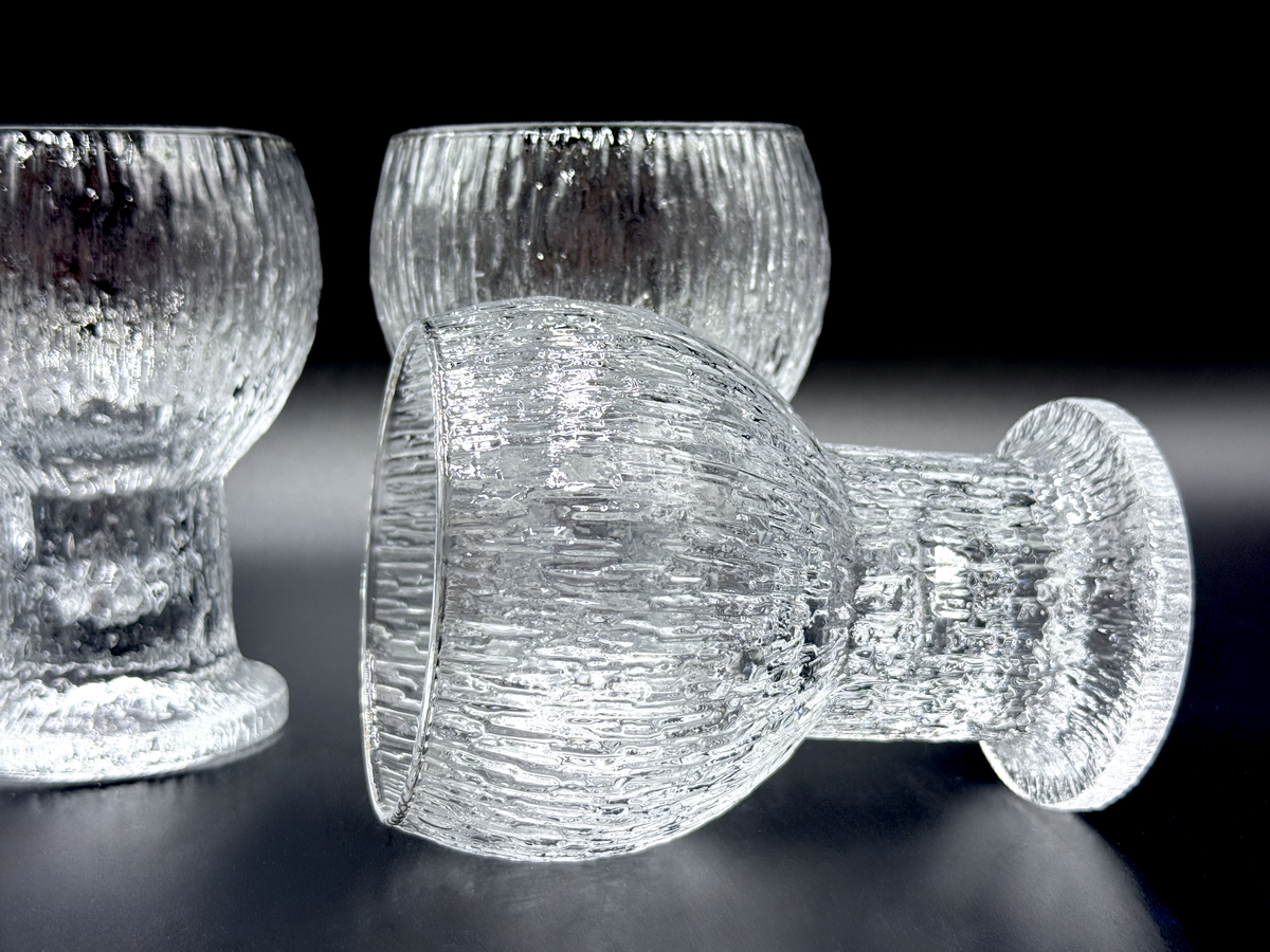 Copa de vino tinto 'Kekkerit' de Iittala (Finlandia) [Se vende por separado]