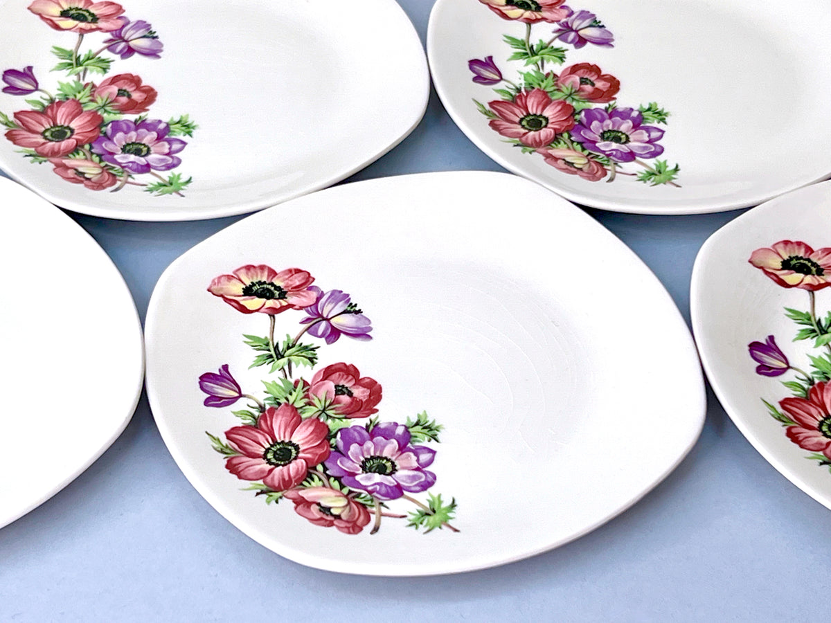 Assiettes à pain et beurre « Anémones » de 15 cm (ensemble de 5) * TROUVAILLE RARE *