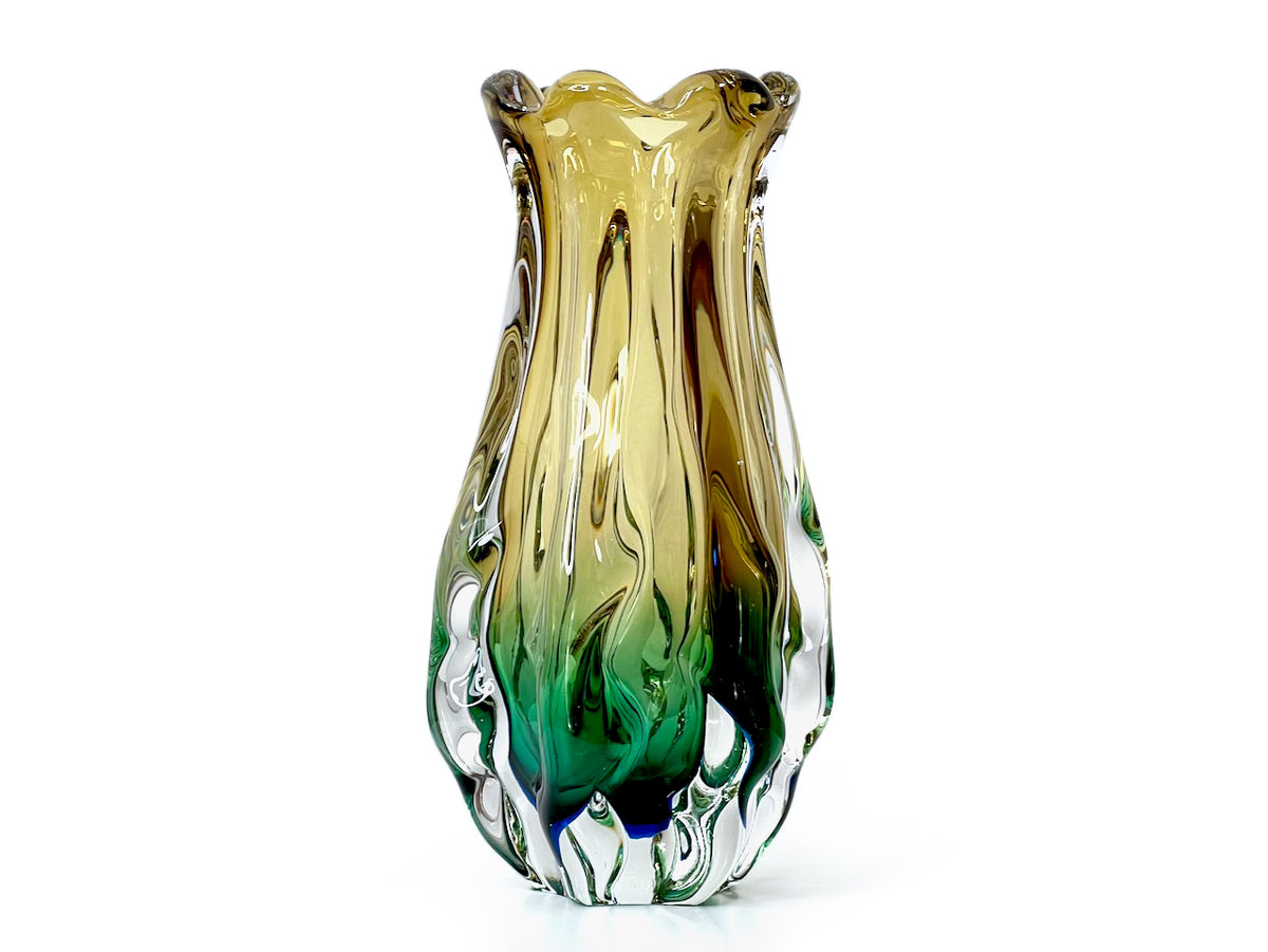 Sanyu Glass (Japon) Vase en verre d'art 9"