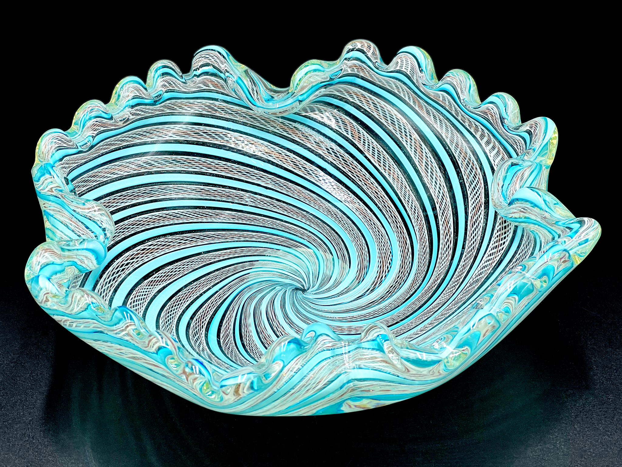 Fratelli Toso (Murano, Italy) Art Glass 'Zanfirico' Bowl, in Blue