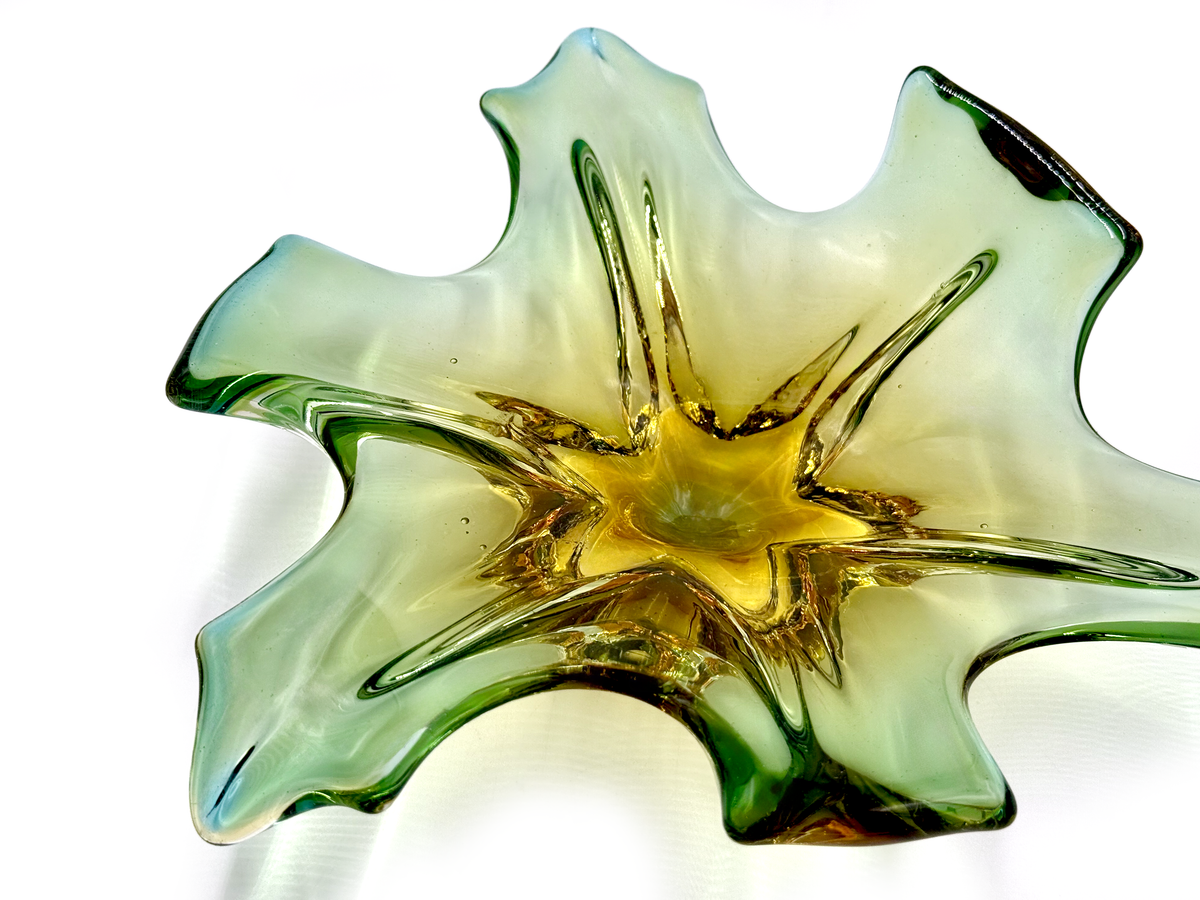 Centro de mesa de cristal artístico de 23 cm de Cristallo Venezia CCC (Murano, Italia), en verde y dorado