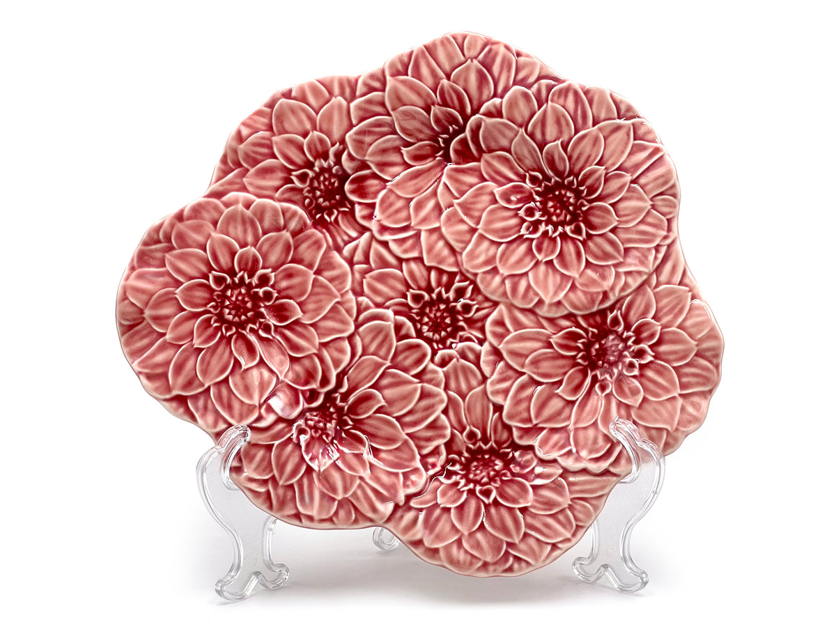 Bordallo Pinheiro (Portugal) 'Maria Flor' in the Dahlia design, 11" Dinner Plate