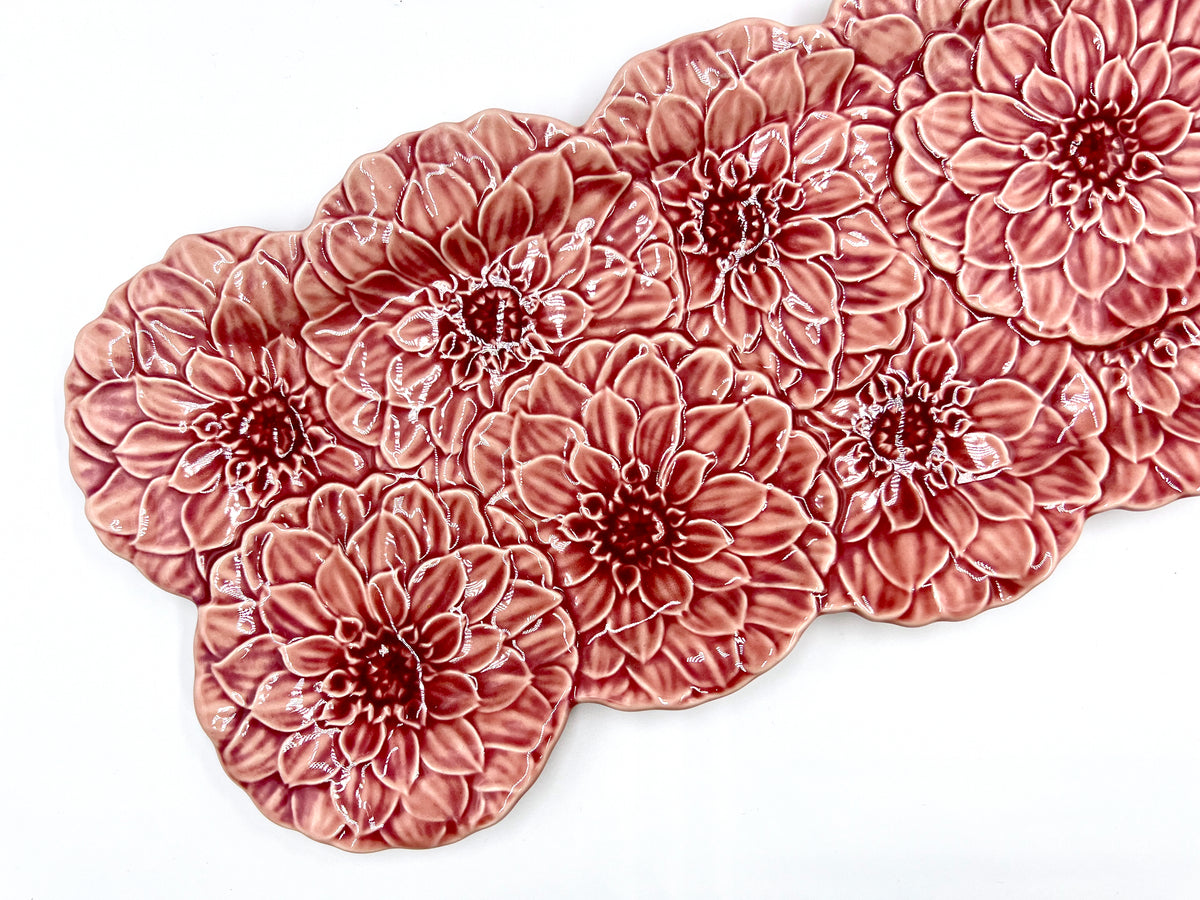 Bordallo Pinheiro (Portugal) 'Maria Flor' in the Dahlia design, 18.5" Tart Tray