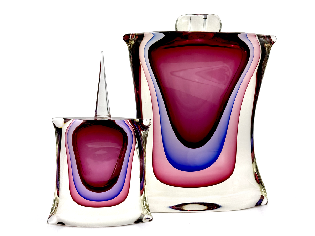 Frasco de perfume XXL de 45 cm de cristal artístico de Oball Glass (Murano, Italia), en rosa/morado | Diseñado y firmado por Luigi Onesto *¡HALLAZGO RARO!* 