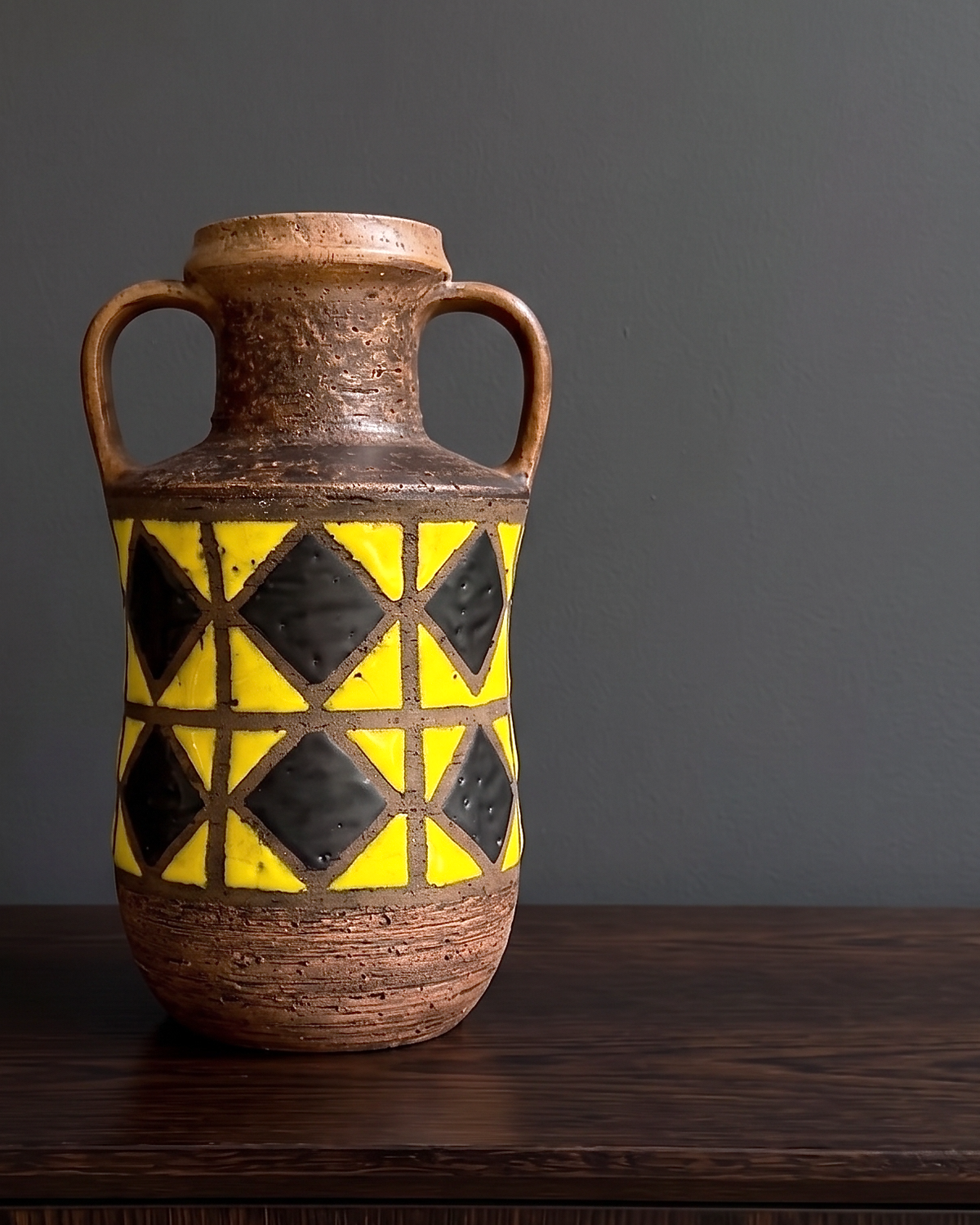 Bitossi (Italy) 'Rhombus' 7.5" Vase, in Black/Yellow *RARE FIND*