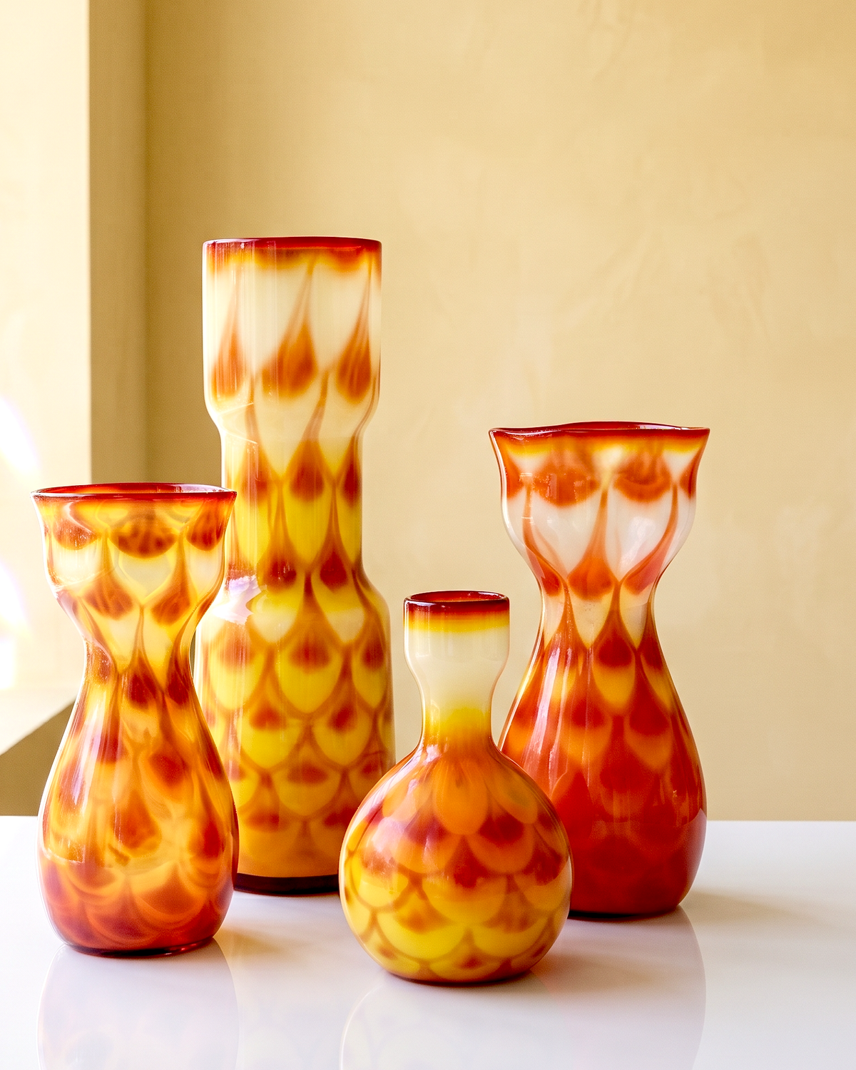 Jarrón "Peacock" de 19 cm, Elme (Suecia), en amarillo/naranja [Se vende por separado] | Diseño de Carl-Olof Borgarp *¡HALLAZGO EXTRAÑO!*